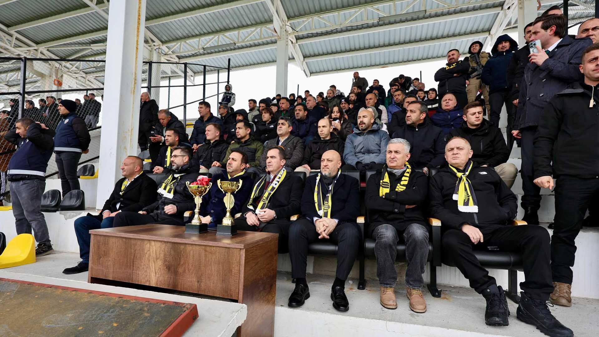 Bitlis Spor’a Protokolden Destek 2