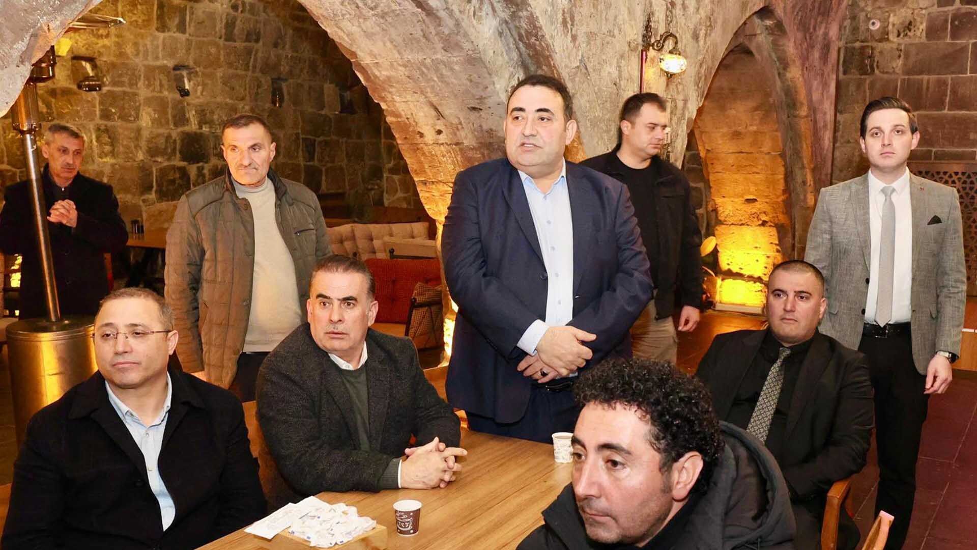 Bitlis Valisi Karakaya, Osb’de Sanayici Ve İş İnsanlarıyla İftarda Buluştu 3
