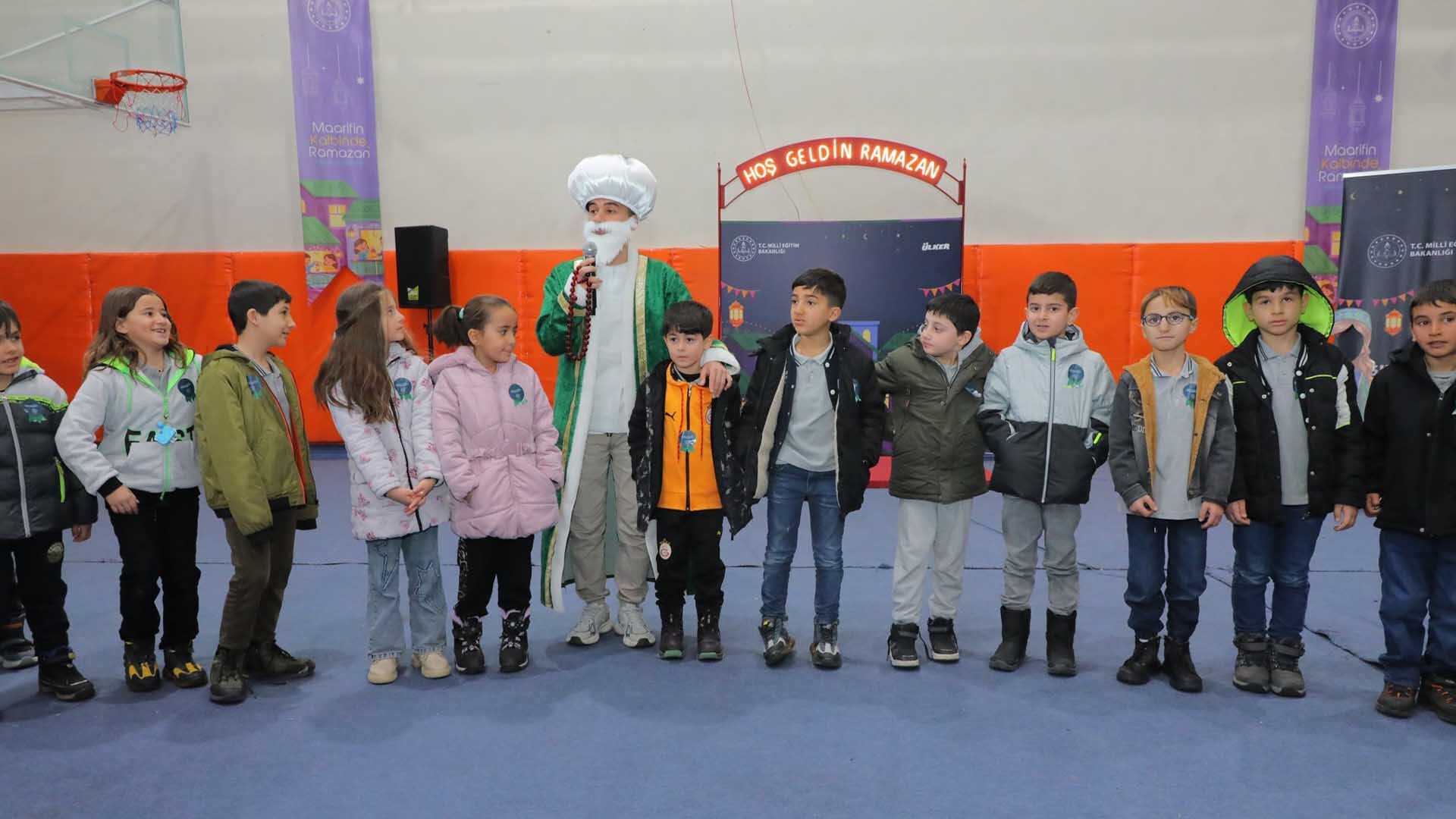 Bitlis’te “Maarifin Kalbinde Ramazan” Şenliği Coşkusu 1