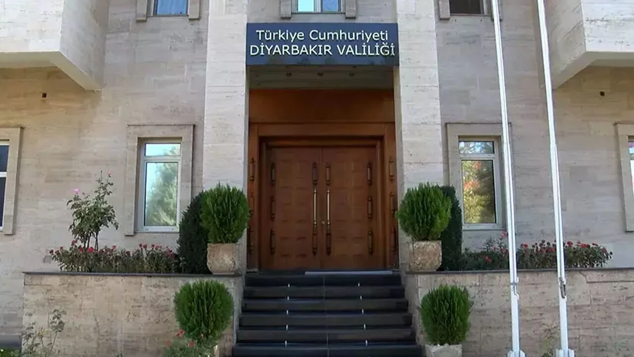 Diyarbakir Valiligi Tasiniyor1