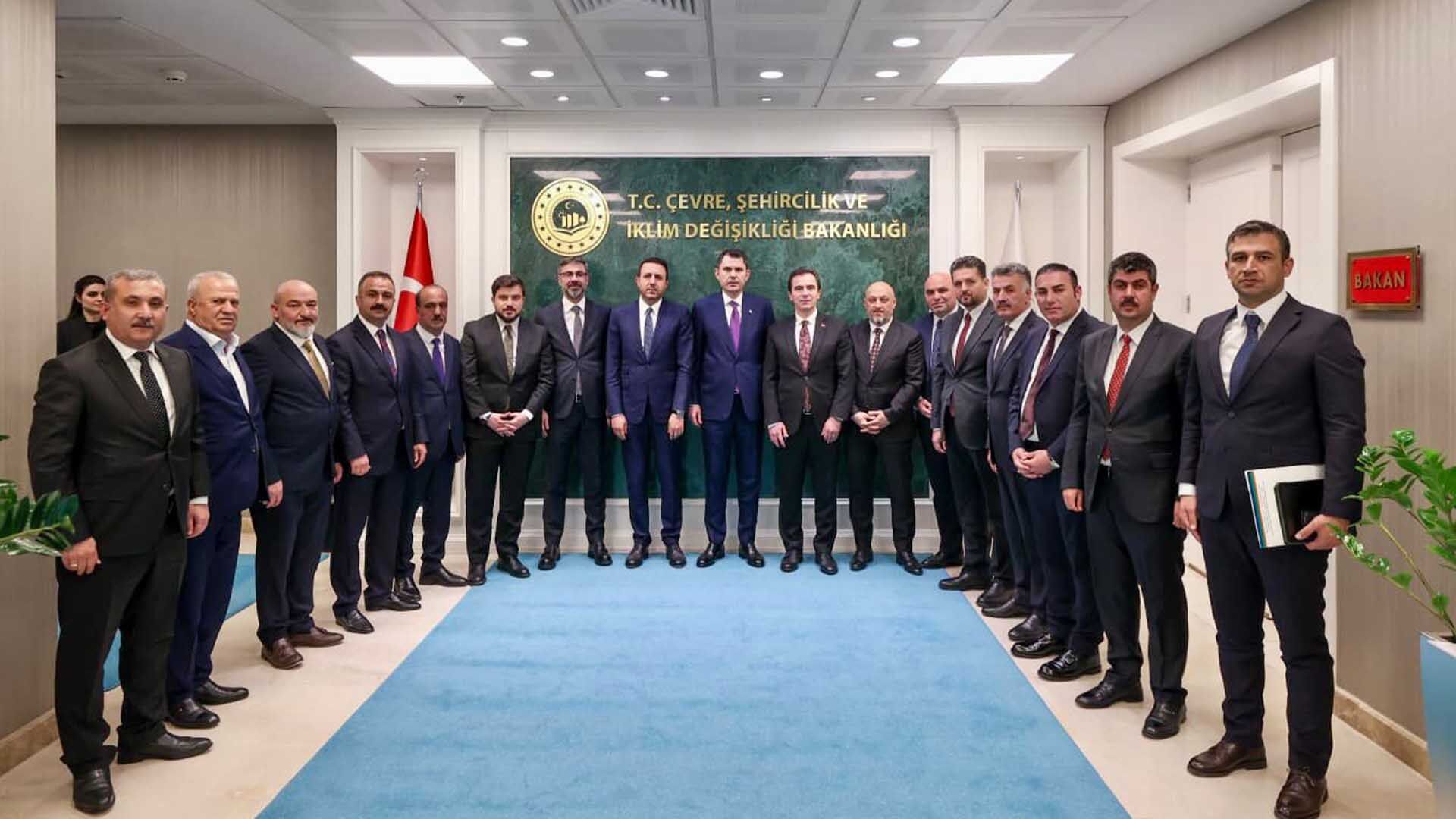 Bitlis Heyetinden Bakan Kurum’a Ziyaret