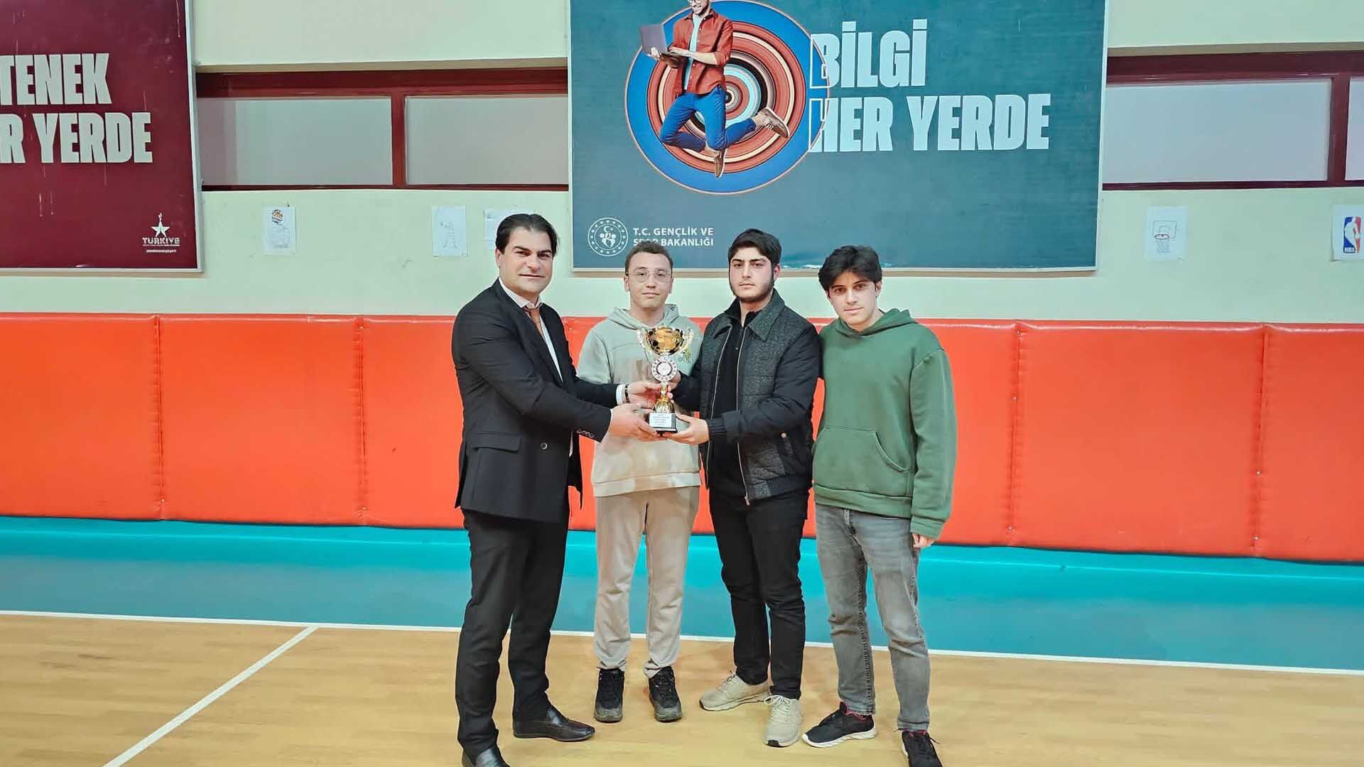 Bitlis’te Bilgi Yarışması Düzenlendi 1