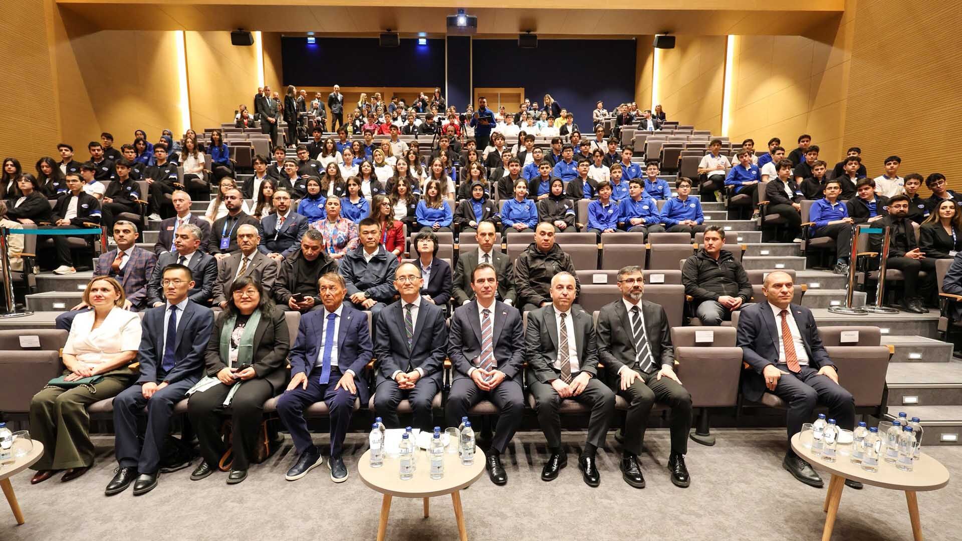 Bitlis’te Çin Kültür Festivali Renkli Görüntülere Sahne Oldu 4