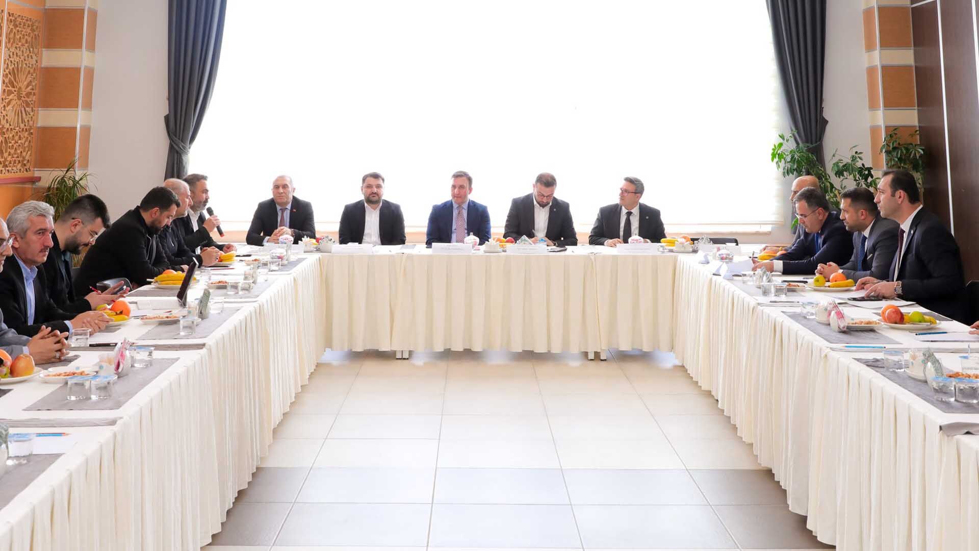 Bitlis’te Eğitime Destek Platformu Toplantısı Gerçekleştirildi 1