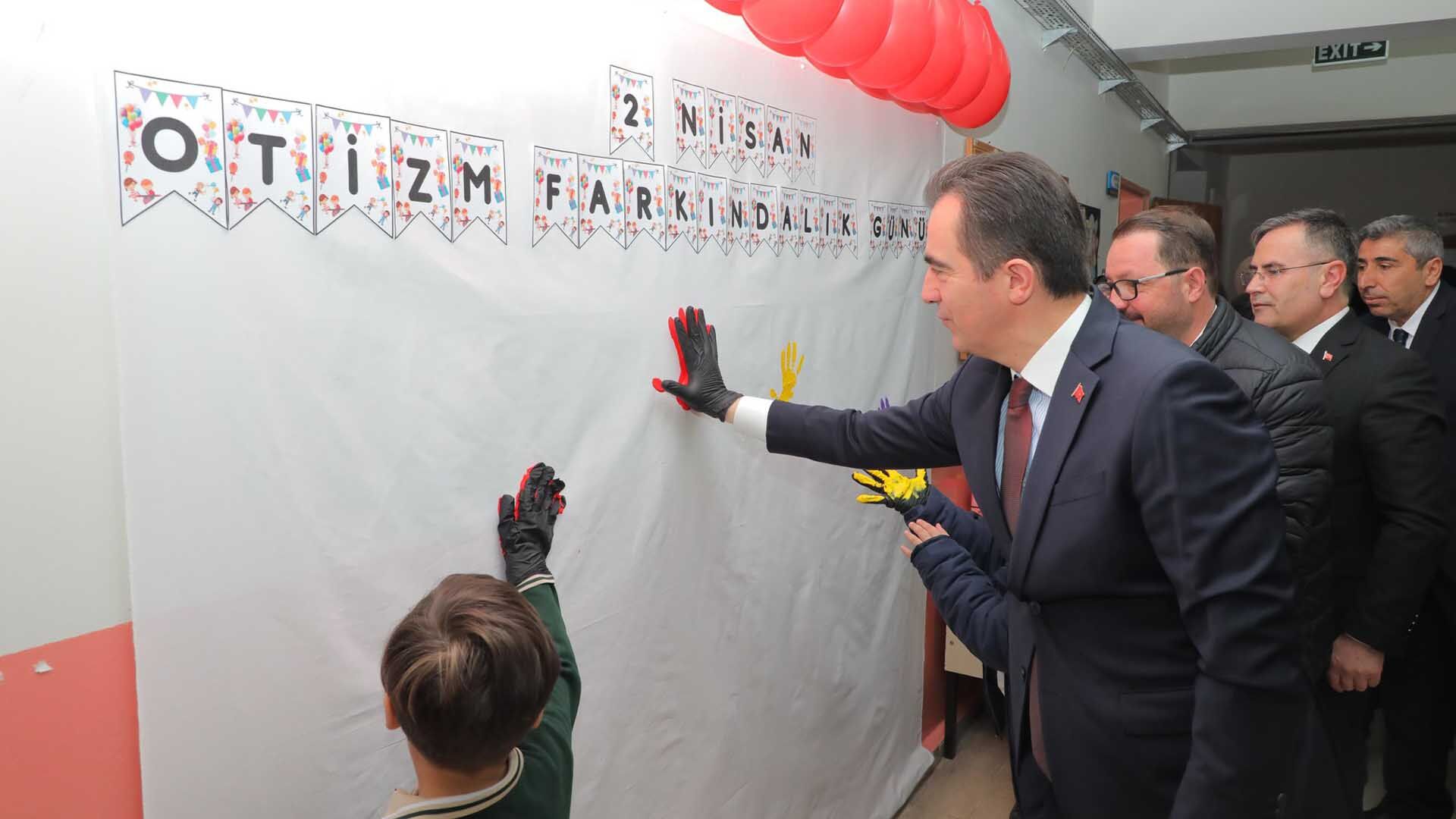 Bitlis’te Otizm Farkındalık Günü’ne Anlamlı Etkinlik 6