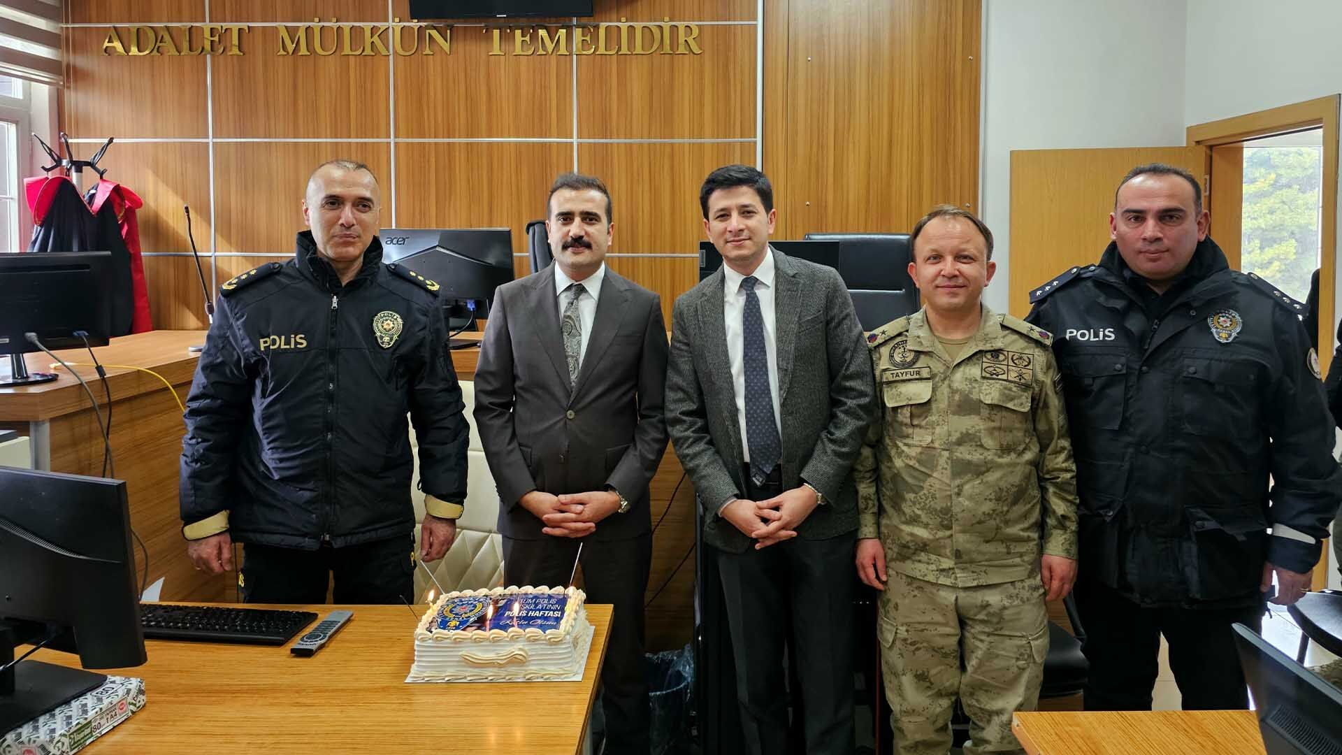 Tatvan Adliyesi’nde Polislere Anlamlı Sürpriz