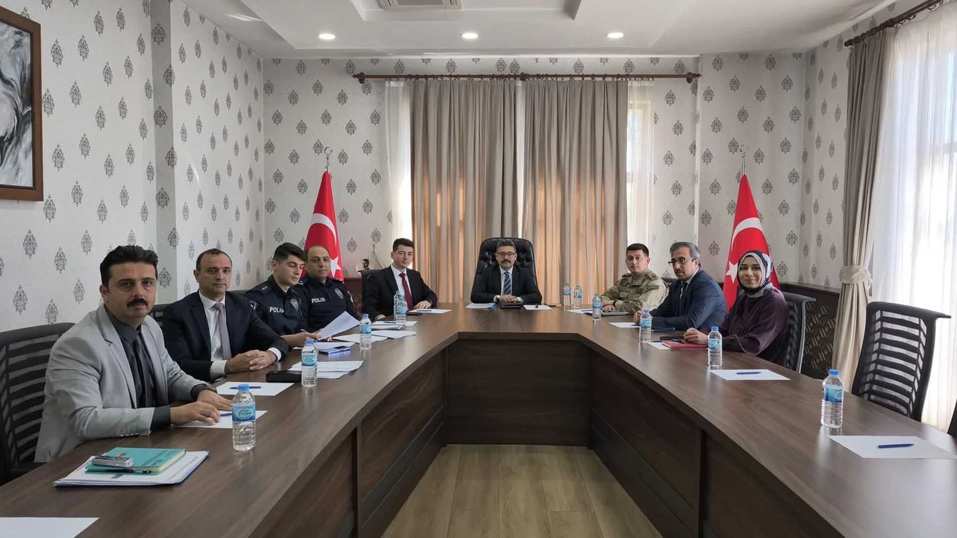 Adilcevaz’da Okul Güvenliği Zirvesi, Tüm Önlemler Masaya Yatırıldı