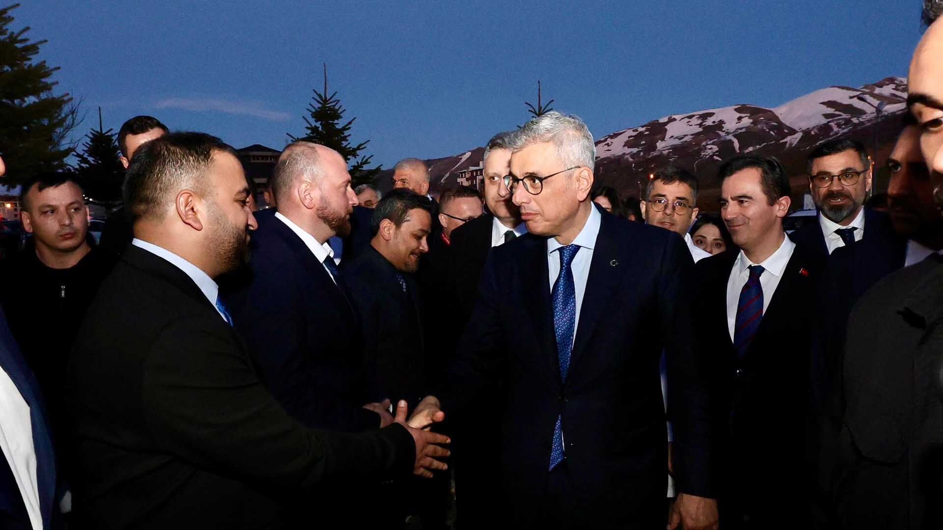 Bakan Memişoğlu, Tatvan Devlet Hastanesi’ni Ziyaret Etti 3