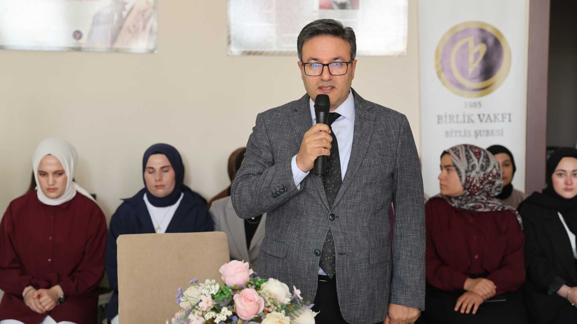 Bitlis Eren Üniversitesi’nde Arapça Ve Kur’an Kursu Sertifika Töreni