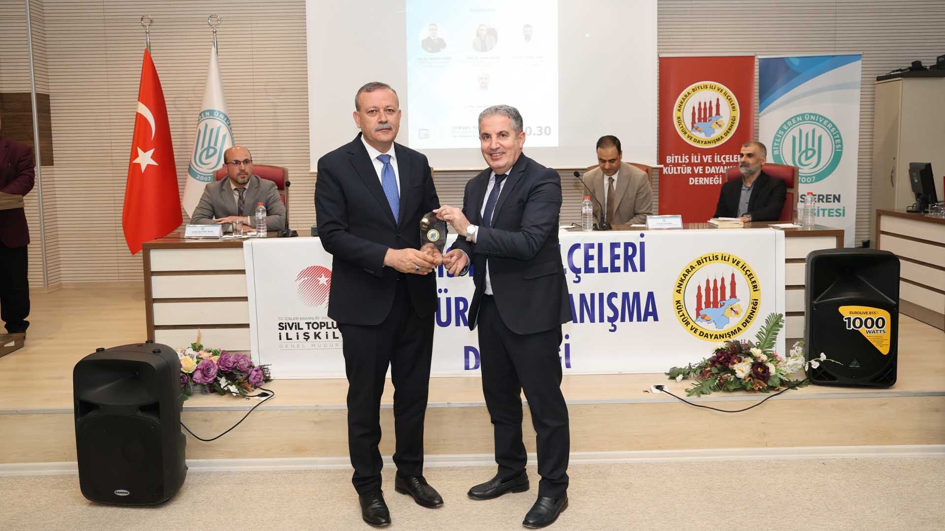 Bitlis Eren Üniversitesi'nde “Spor Ve Kültür Etkinlikleri’26” Başladı 10