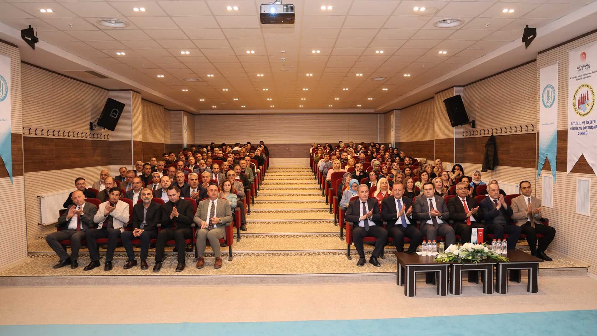 Bitlis Eren Üniversitesi'nde “Spor Ve Kültür Etkinlikleri’26” Başladı 8
