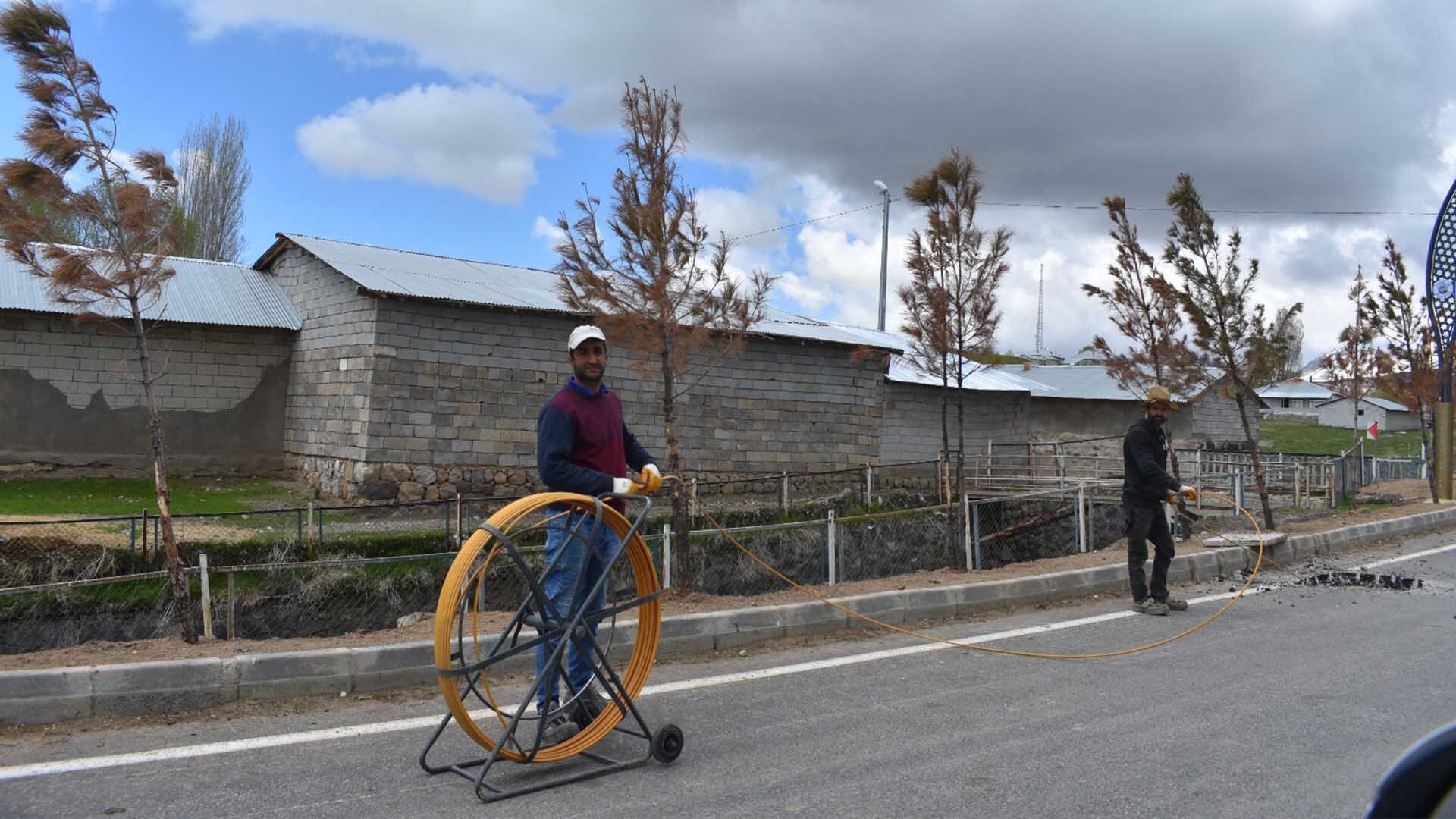Bitlis'in Aydınlar Beldesinde Fiber İnternet Dönemi Başlıyor 1