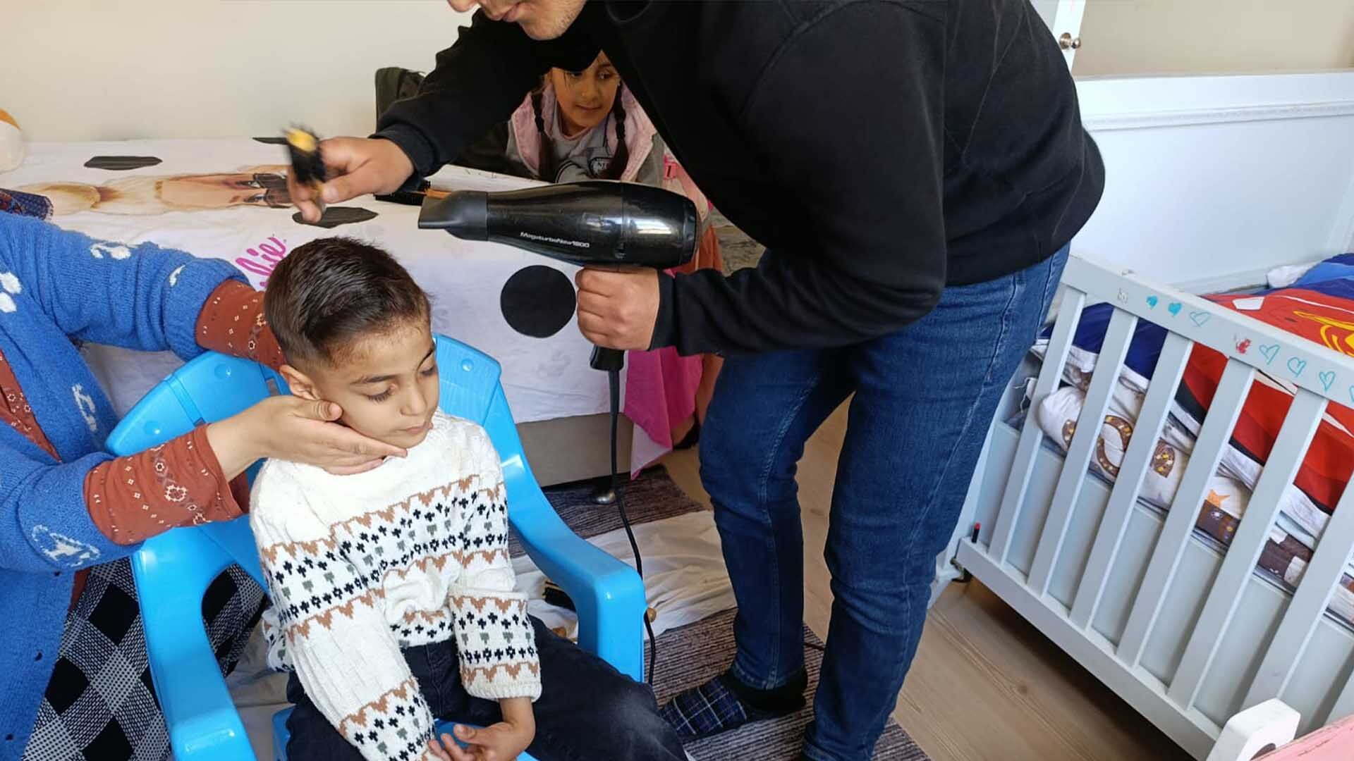 Bitlis’te Özel Öğrenciye Bayram Sürprizi