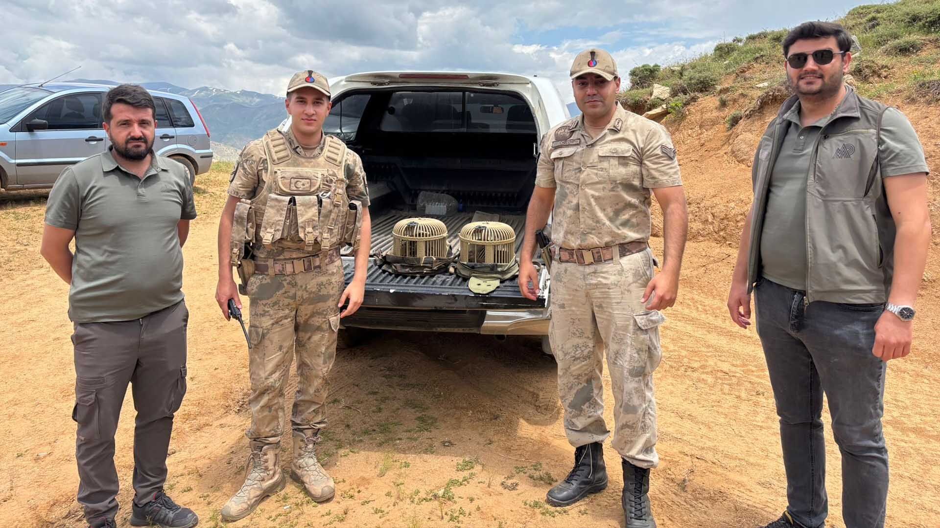 Bitlis'te Canlı Kekliklerle Yakalandılar, 92 Bin Tl Ceza Kesildi 1