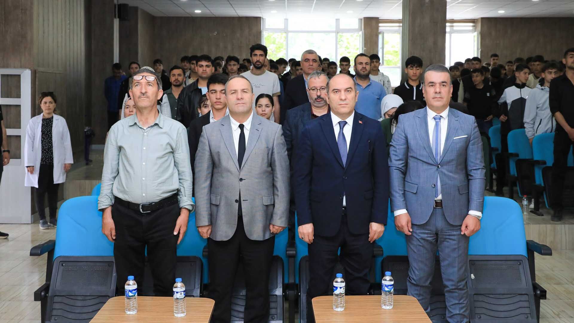 Bitlis’te Genç Nidalar Yarışmasının Bölge Finali Tamamlandı
