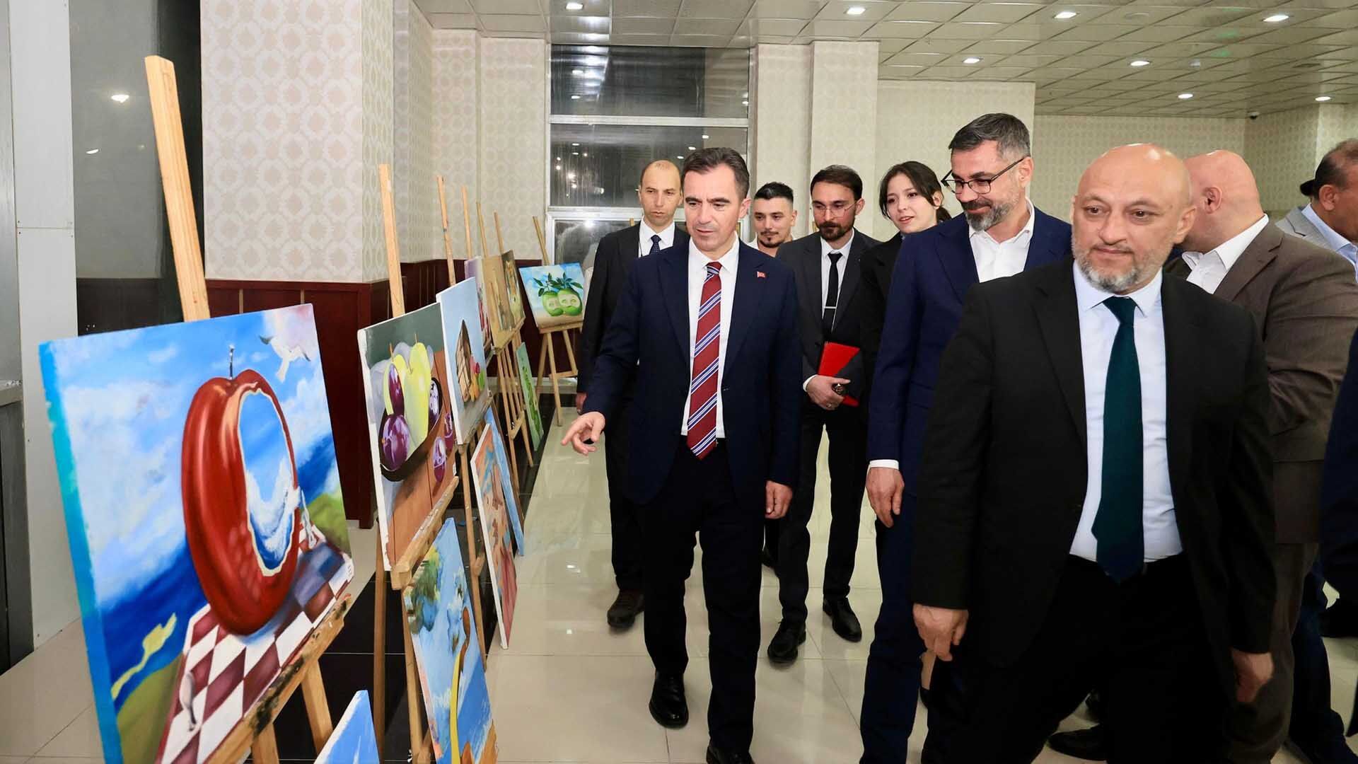 Bitlis’te Sanat Dolu Gece, Konser Ve Sergi Büyük Beğeni Topladı 7