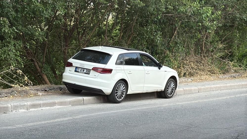 Diyarbakır'da Esnaf, Müşterisine Kurşun Yağdırdı 1 Ağır Yaralı 3
