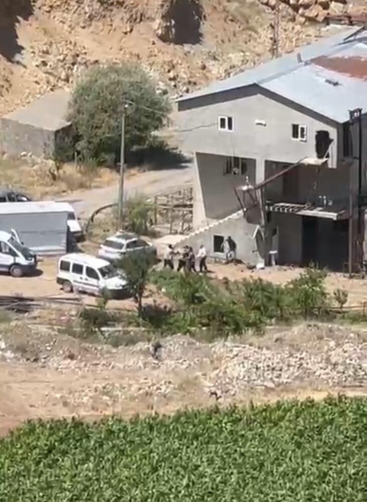 Arazi Kavgasının Görüntüleri Ortaya Çıktı Kamyonetle Daldı 1