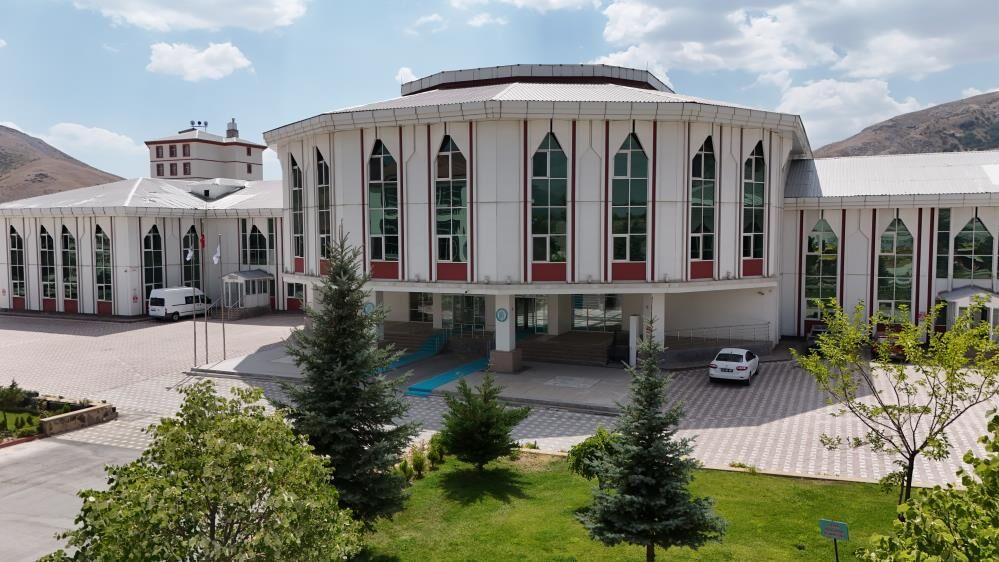 Bitlis'te Tıp Fakültesine Dev Yatırım Hedef 2028 3