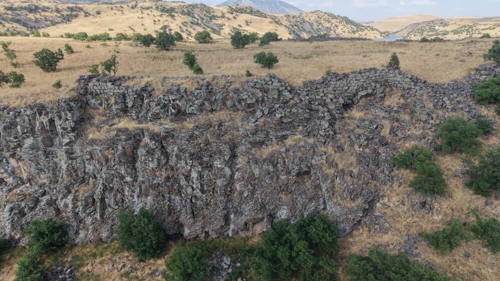 Urartu'nun Gizemli Kalesi Muş'ta Ortaya Çıktı 1