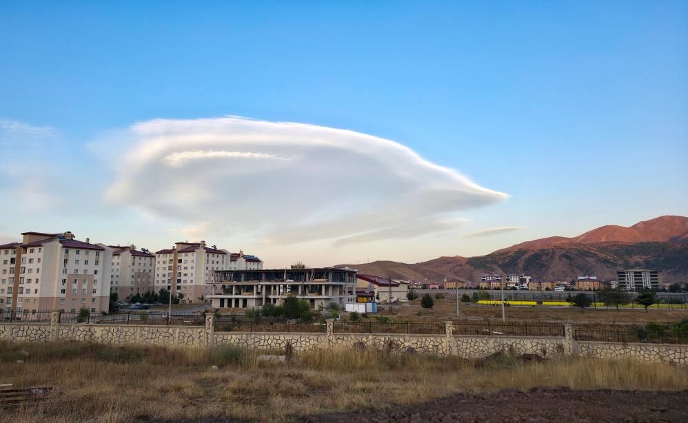 Bitlis'te UFO'yu andıran görüntü dikkat çekti