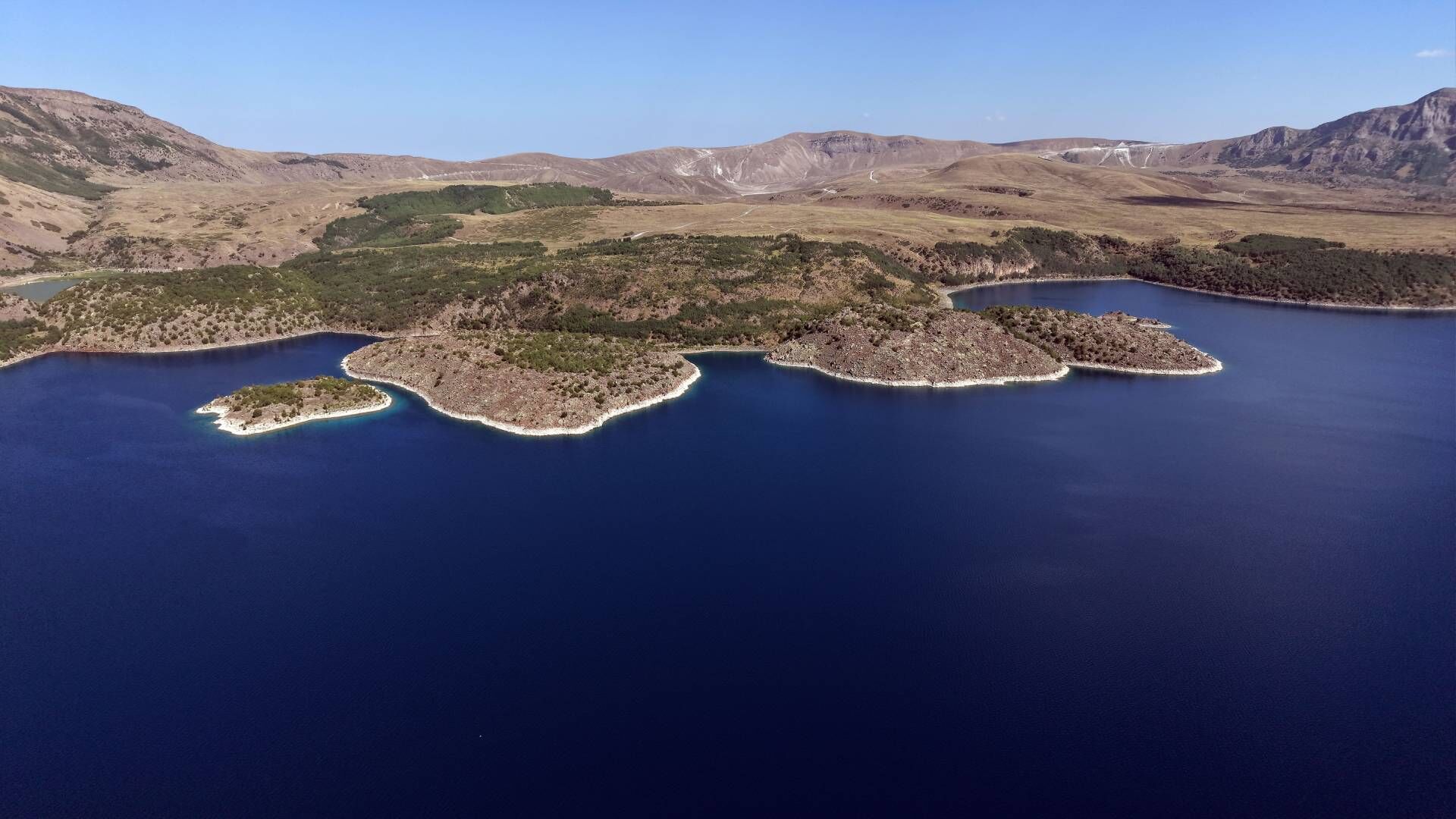 Nemrut ve jeotermal kaynaklar Bitlis turizmine yeni kapılar açacak