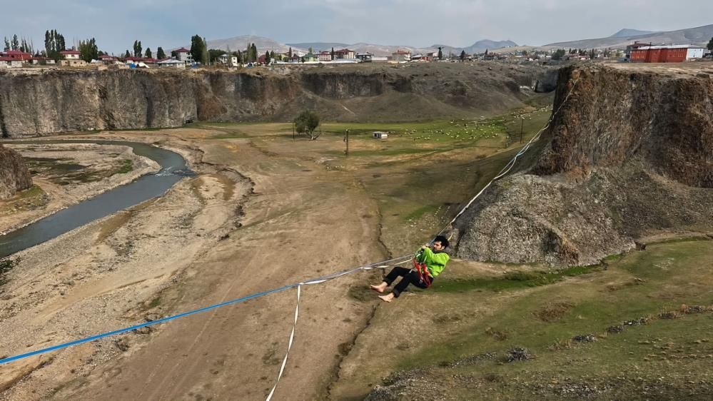 Diyadin Kanyonu'nda 60 Metre Yükseklikte Highline Gösterisi 1