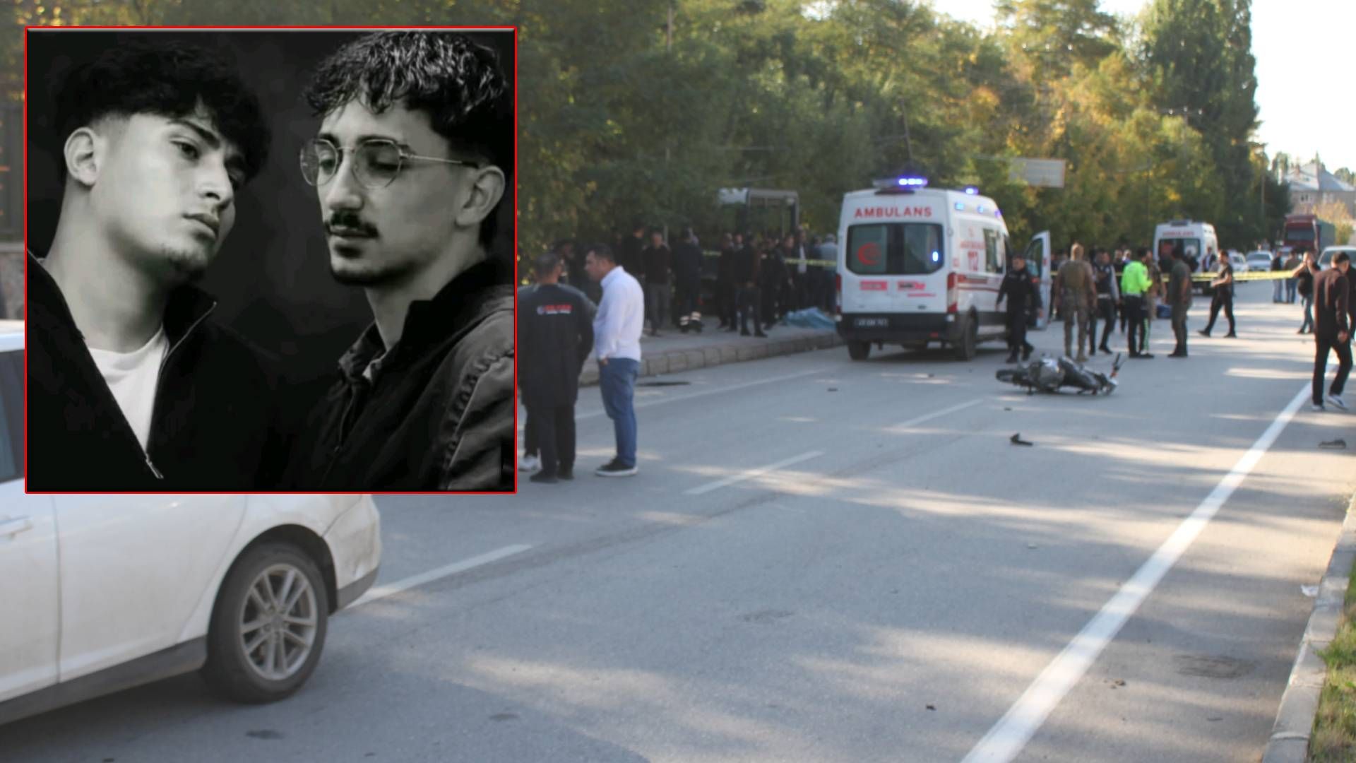 Otomobille Çarpışan Motosikletteki 2 Kişi Hayatını Kaybetti