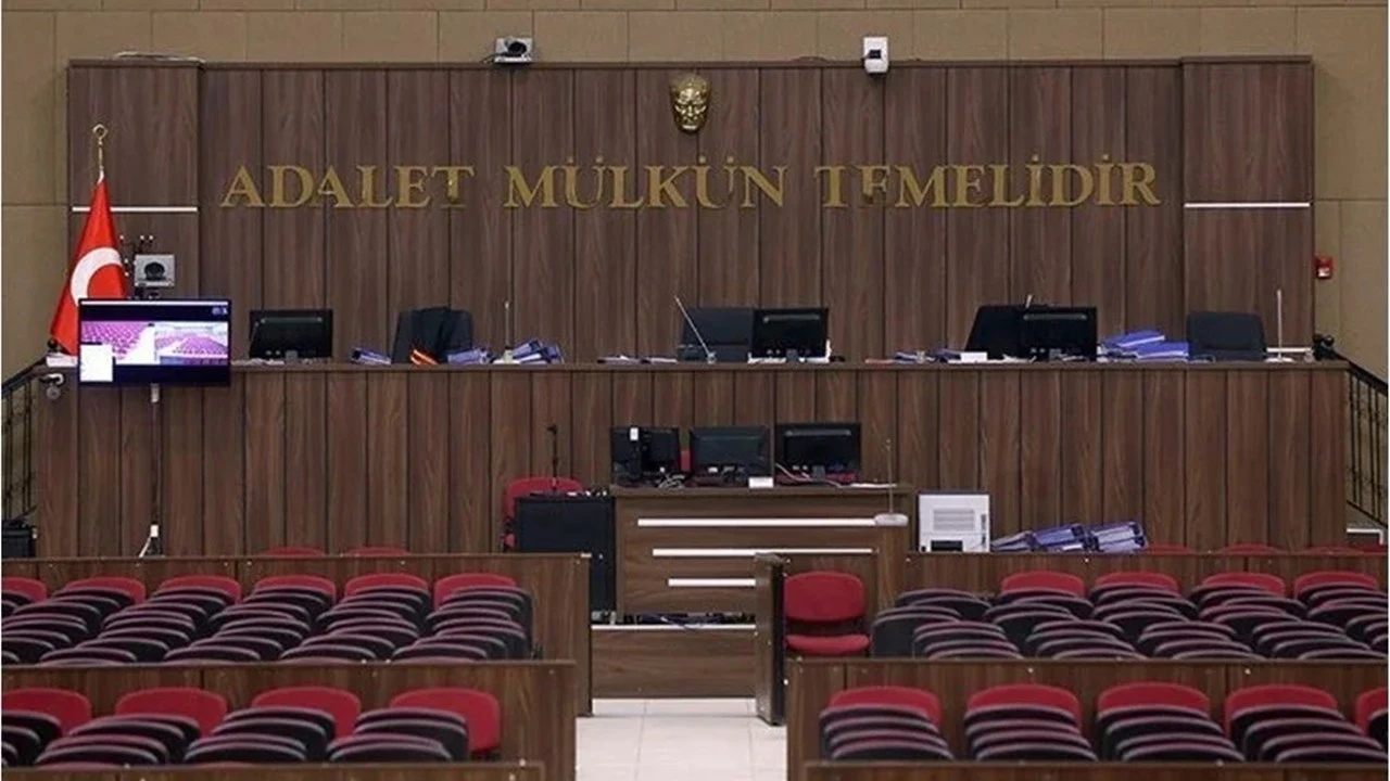T.C. GÜROYMAK ASLİYE HUKUK MAHKEMESİNDEN
