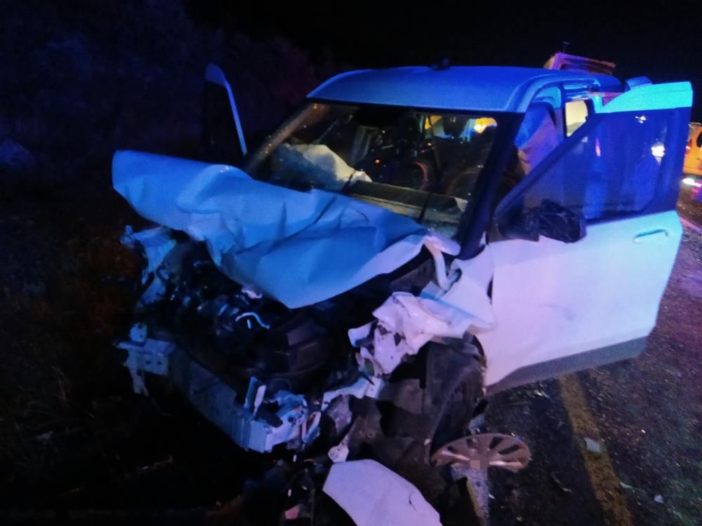 Mardin'de Feci Kazada Iki Araç Hurdaya Döndü Bir Ölü, 3 Yaralı 1