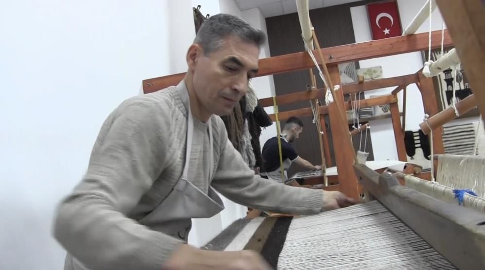 Siirt Battaniyesi Nasıl Dokunuyor Usta Ellerden Üretim Süreci 1
