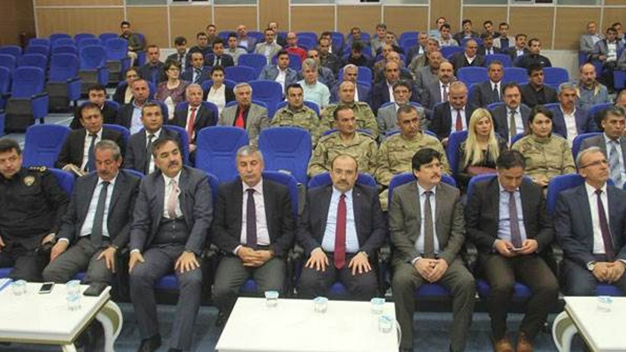 Bitlis'te Sıfır Atık projesinin tanıtım toplantısı yapıldı