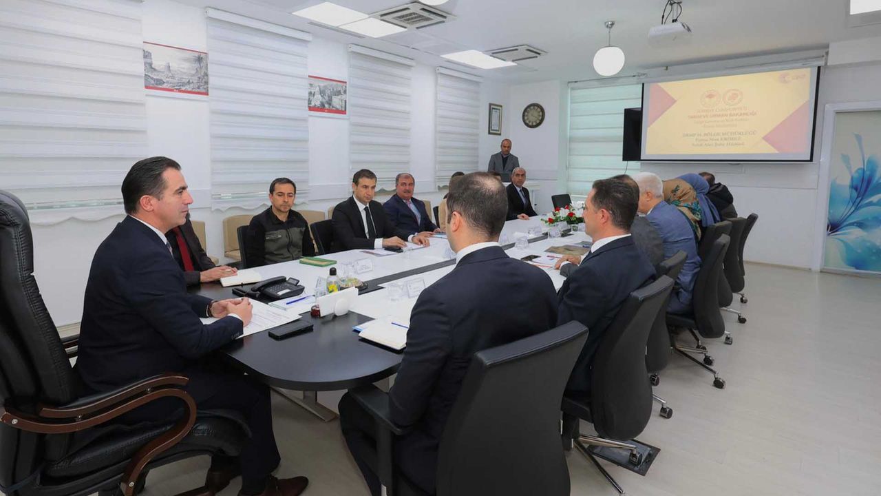 Bitlis'te Nemrut Kalderası için koruma amaçlı imar planı masaya yatırıldı