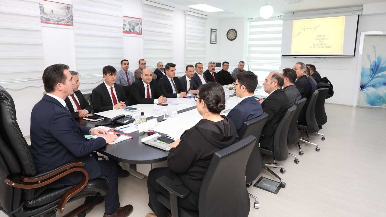 Bitlis’te İl İstihdam ve Mesleki Eğitim Kurulu Toplantısı Yapıldı