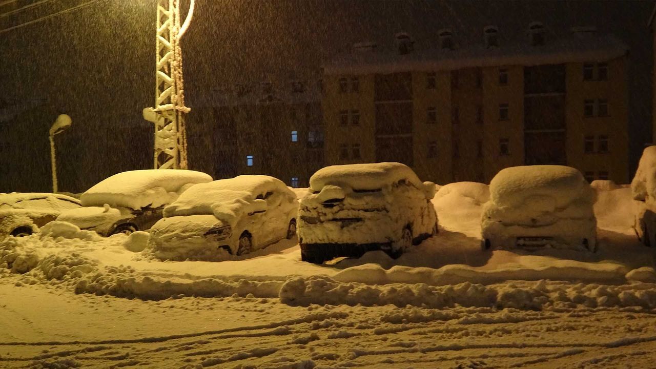 Bitlis’te Kar Yağışı Etkili Oldu