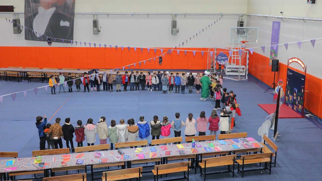 Bitlis’te “Maarifin Kalbinde Ramazan” Şenliği Coşkusu