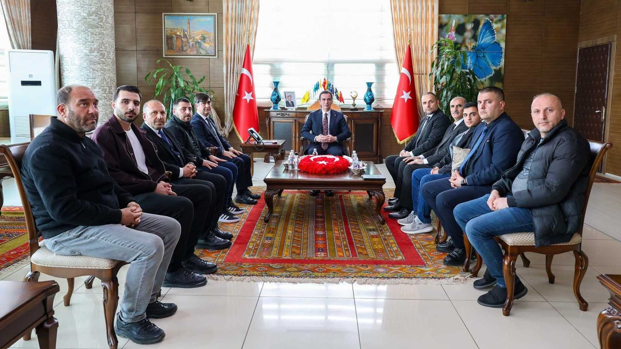 Bitlis’te Sanayicilerden Vali Karakaya’ya Bayram Ziyareti