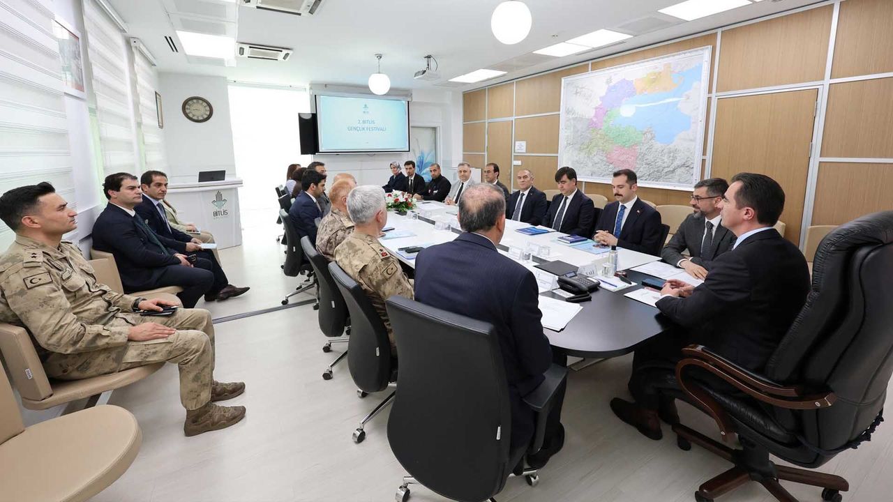 Bitlis’te Gençlik Festivali Hazırlıkları Masaya Yatırıldı