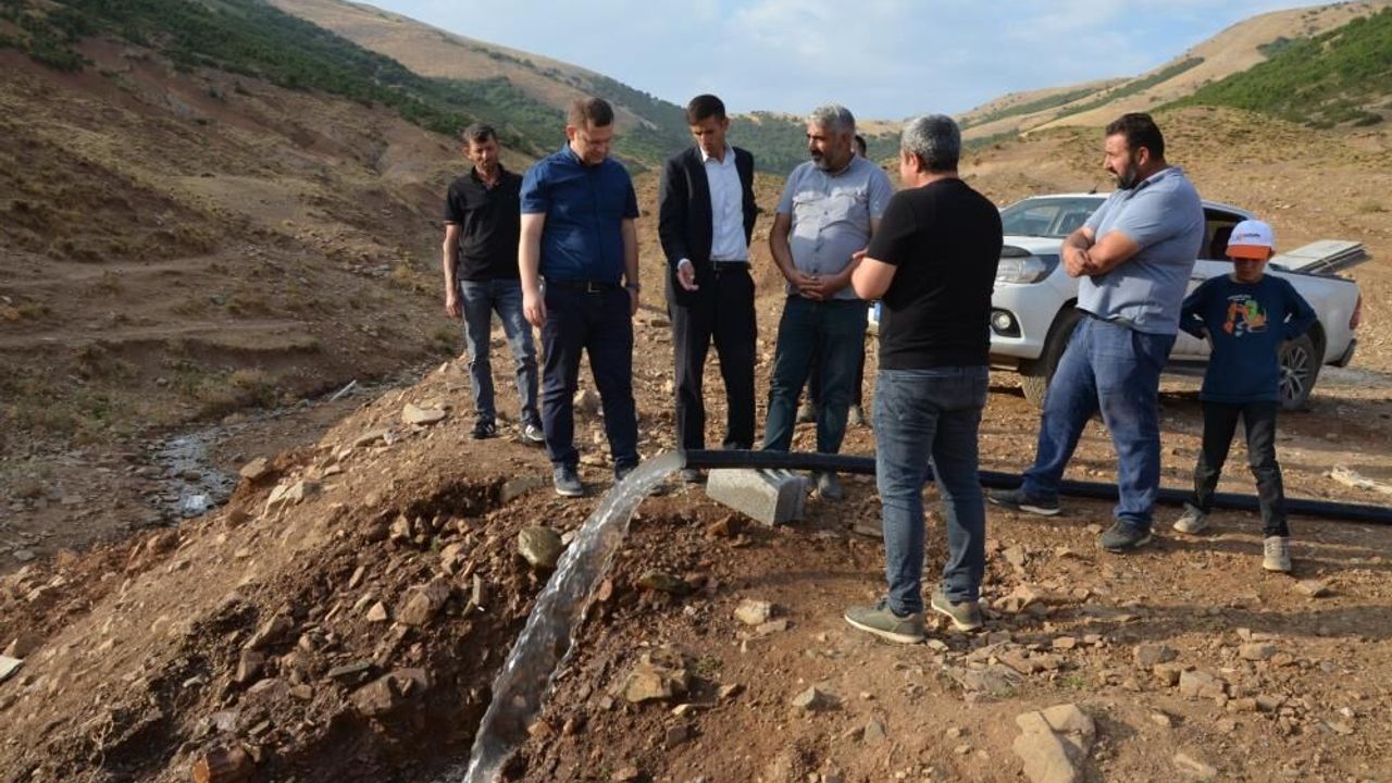 Bitlis'te içme suyu ve ulaşım çalışmaları: Kaymakam yerinde inceledi