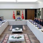 Kabine Toplantısı Cumhurbaşkanı Erdoğan başkanlığında Ahlat’ta başladı
