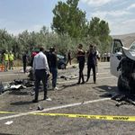 Van-Erciş kara yolunda feci kaza: 2 ölü, 9 yaralı