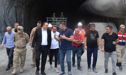 Tatvan Kaymakamı Demir, Tatvan Çevre Yolu T-2 Tüneli Çalışmalarını İnceledi