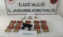 İşyerinde yapılan aramada ruhsatsız tabanca ele geçirildi