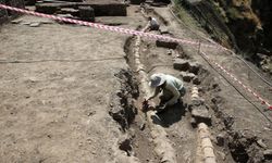 Bitlis Kalesi'nde Arkeolojik Kazılarda İçme Suyu Şebekesi Bulundu