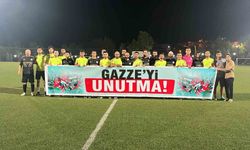 Futbol Turnuvasında 'Gazze'yi Unutma Pankartı Açıldı