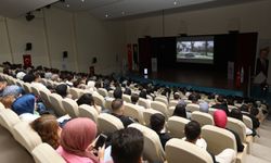 Bitlis Eren Üniversitesi'nde Burs ve Gönüllülük Etkinlikleri Yoğun Katılımla Gerçekleşti