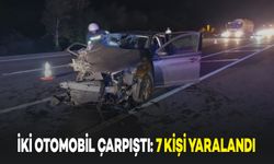 İki Otomobil Çarpıştı: 1'i Ağır, 7 Kişi Yaralandı