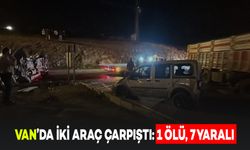 Van'da Minibüs ile Hafif Ticari Araç Çarpıştı: 1 Ölü, 7 Yaralı