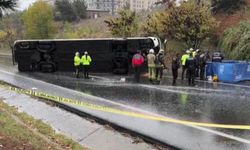 Şehirlerarası Yolcu Otobüsü Devrildi: 2 Ölü, 15 Yaralı