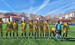 Bitlis Özgüzeldere Spor ile Batman Kayra Spor Maçı Başladı